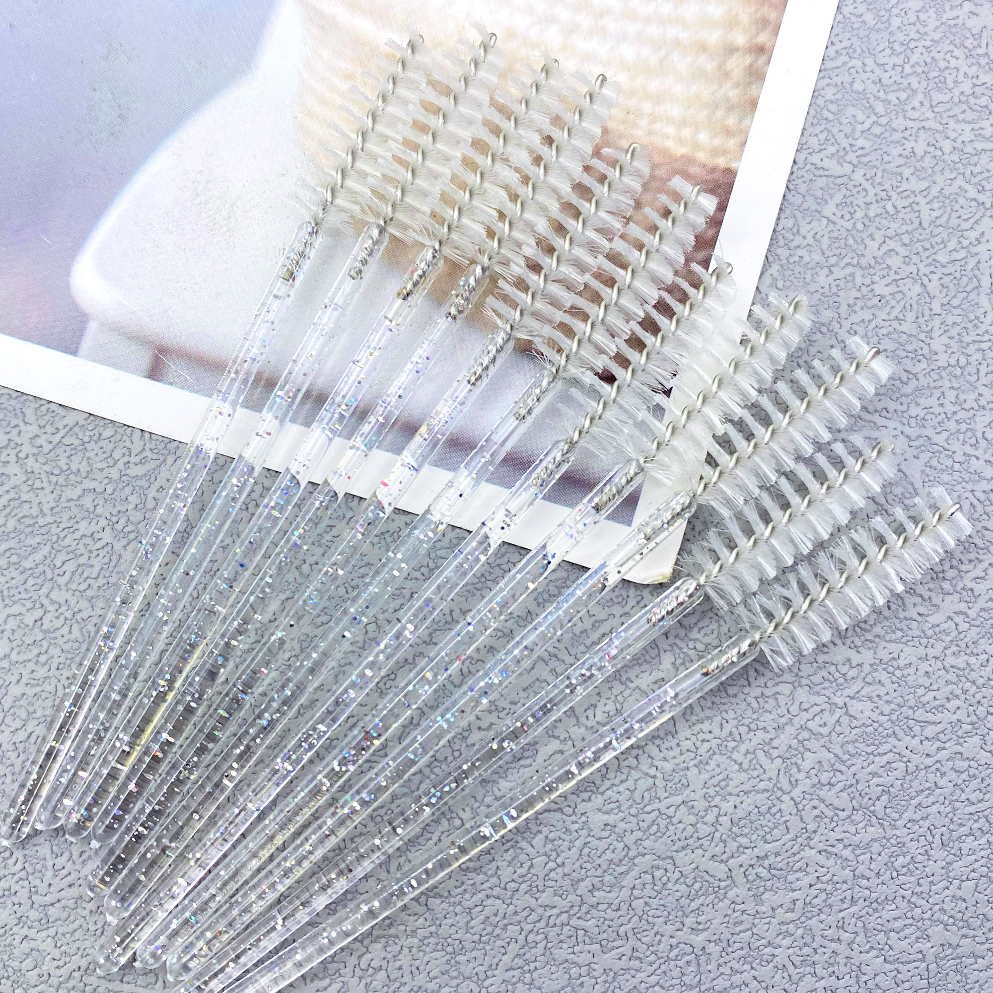 500PCS Eyelashes Brushes Set W - Eyelash Extension For Beginners のレビューと価格